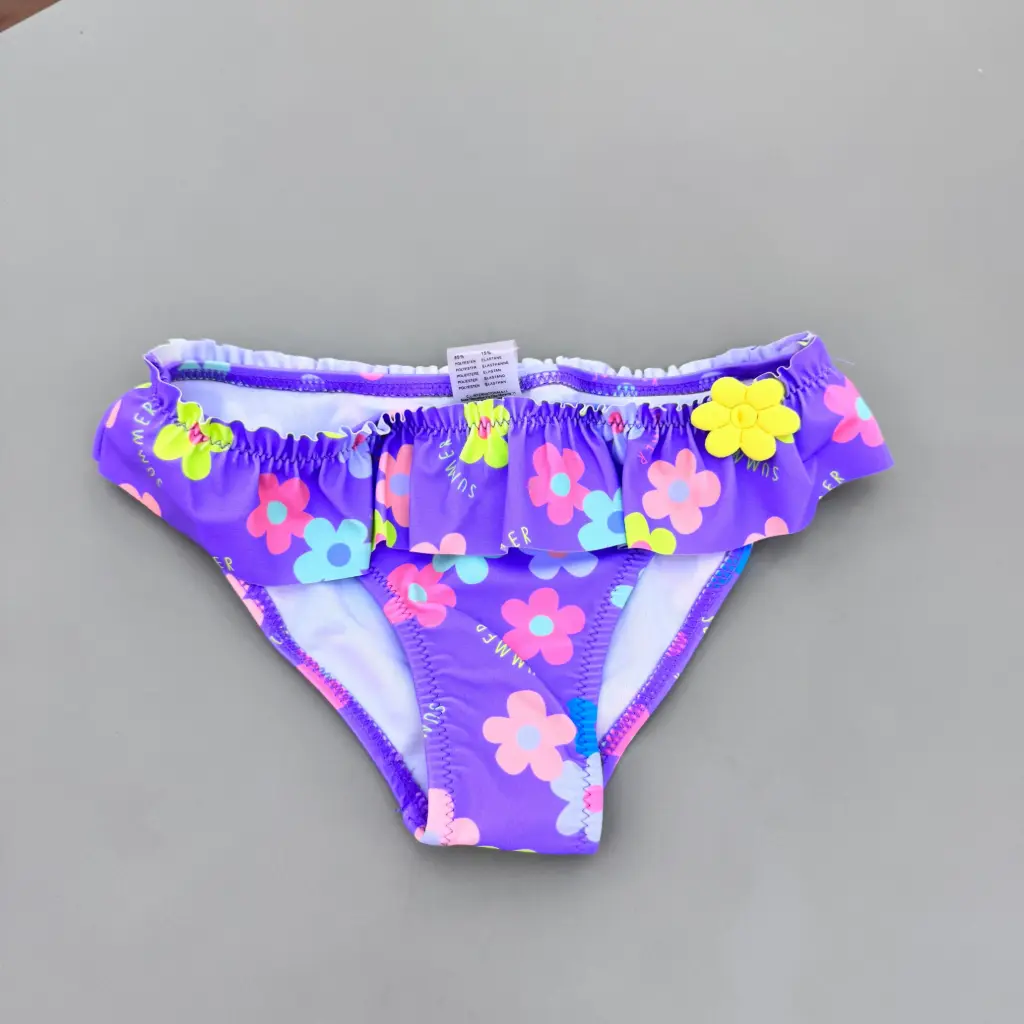 Mbathje plazhi me pala