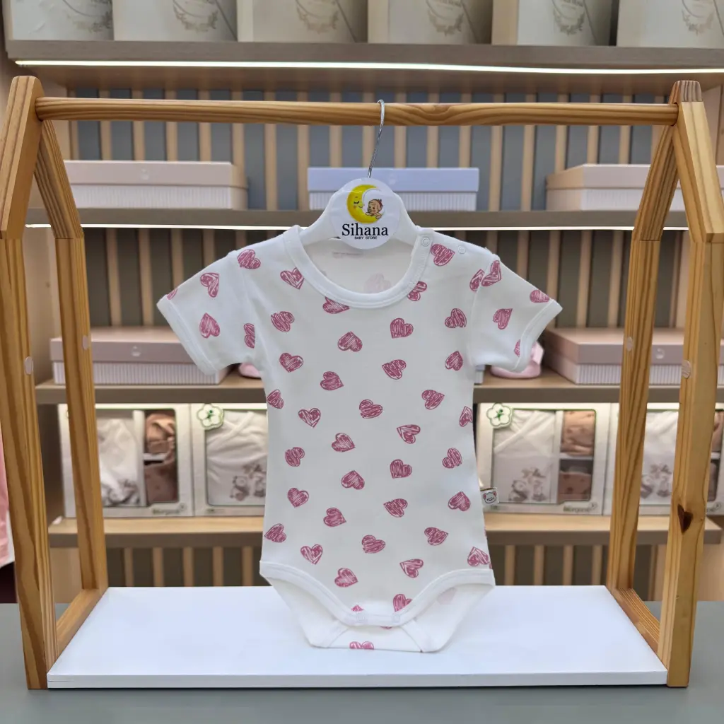 Body menge shkurtra design zemra