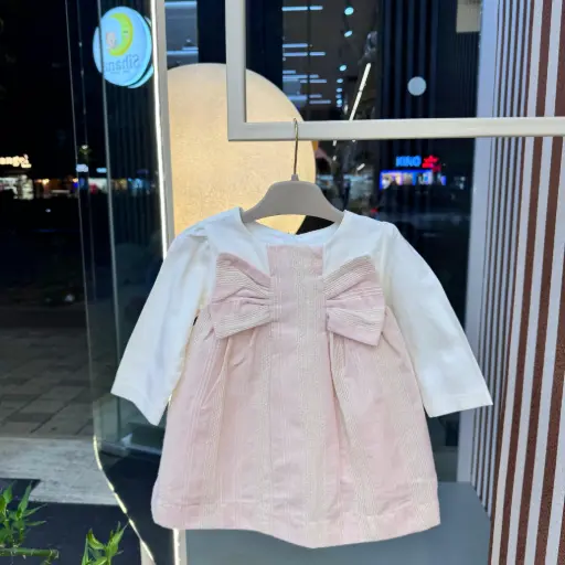 Fustan me fjongo roze