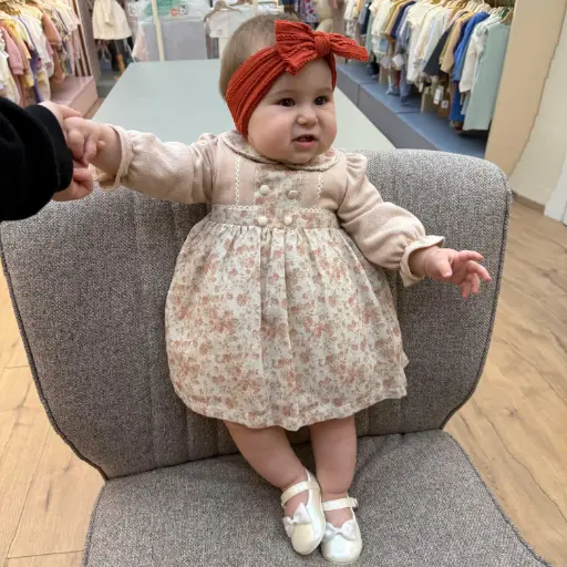 Fustan me design lule