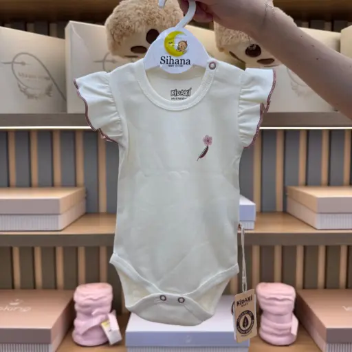 Body menge shkurter me krahe flutur