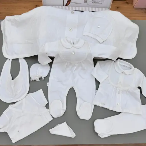 Set materniteti 9x e bardhe