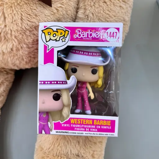Kukull barbie pink