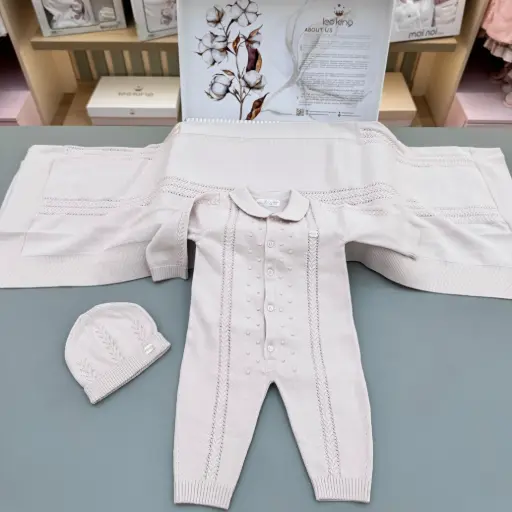 Set materniteti bezhe