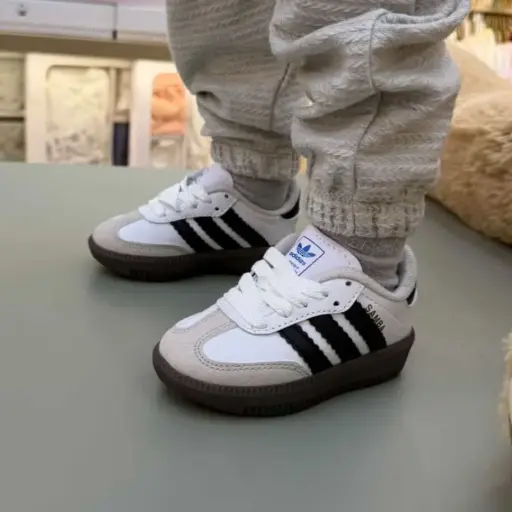 Atlete Adidas Samba neutrale